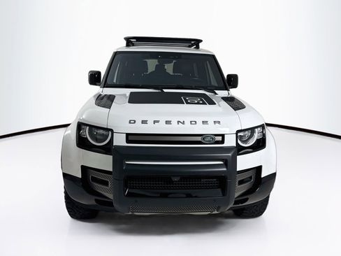Used 2022 Land Rover Defender 90 X-Dynamic S AWD/4WD image 2