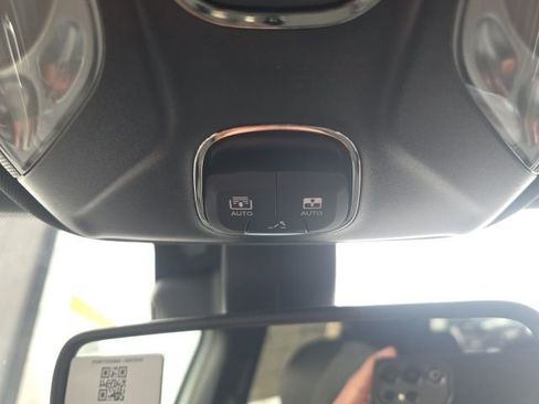 New 2026 Jeep Compass Limited image 25