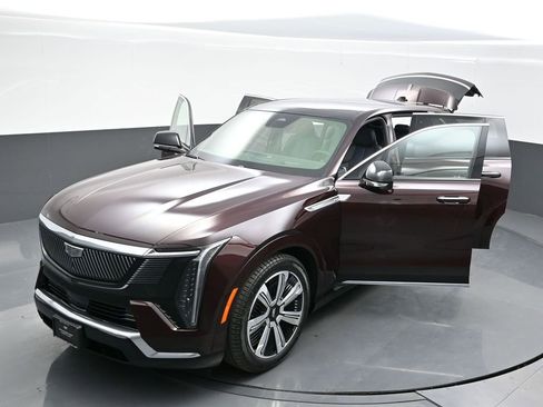 New 2026 Cadillac Escalade IQ Luxury 1 image 26