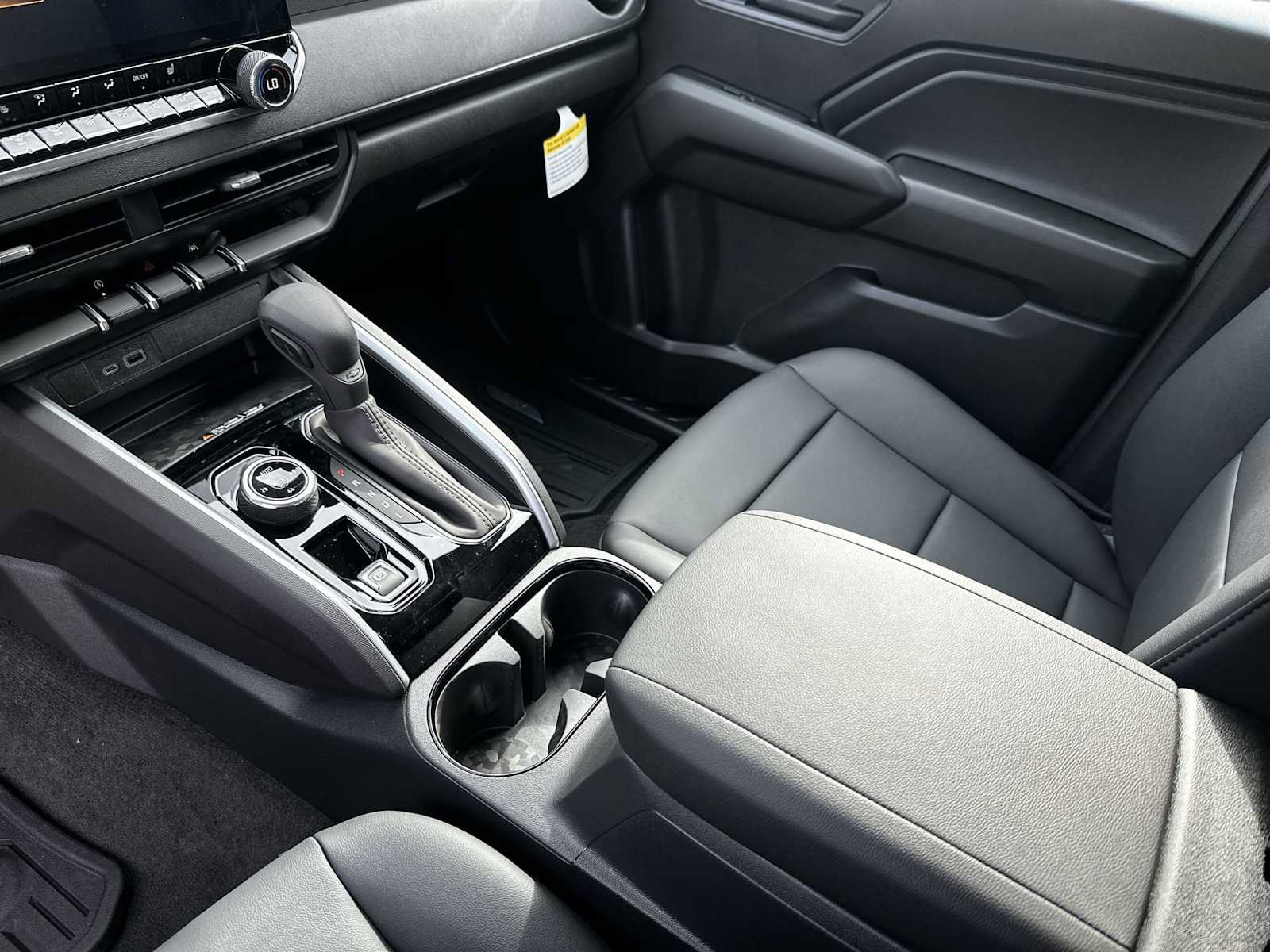New 2026 Chevrolet Colorado Trail Boss AWD/4WD image 21