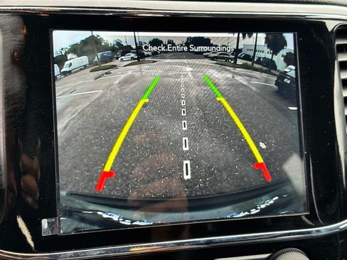 Used 2020 Jeep Grand Cherokee Altitude AWD/4WD image 25