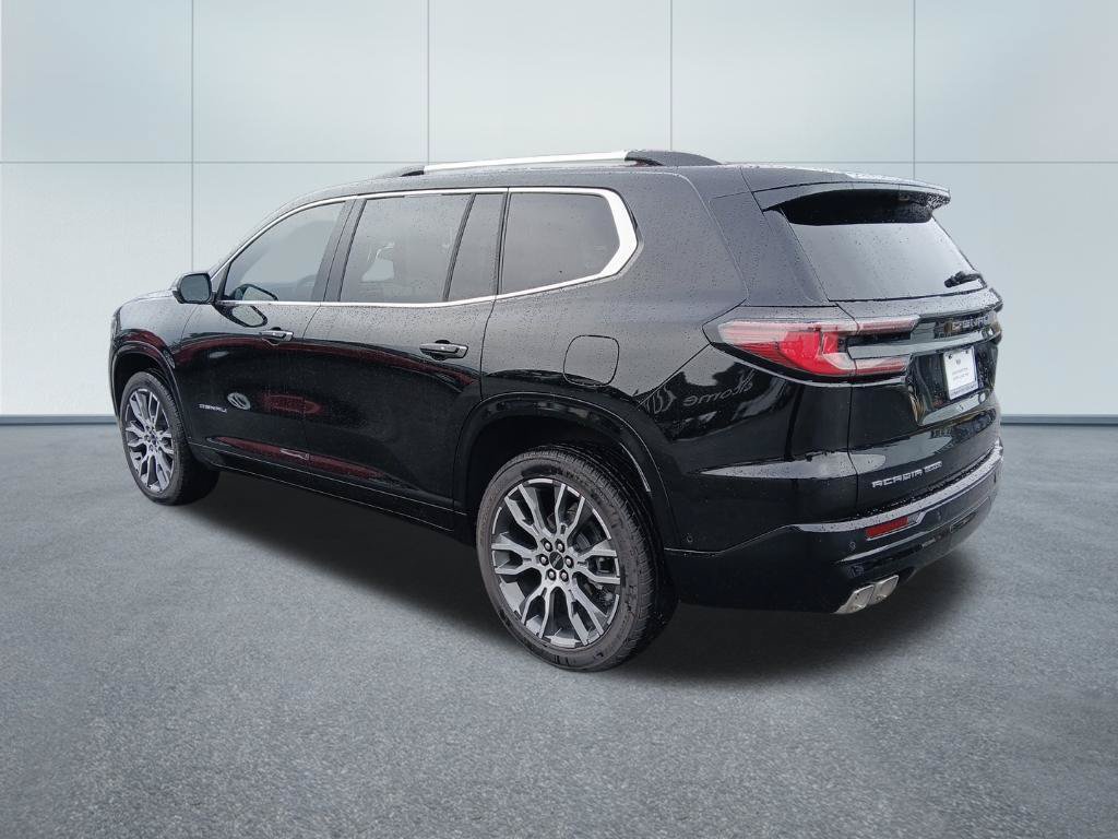 Used 2026 GMC Acadia Denali Ultimate AWD/4WD image 3