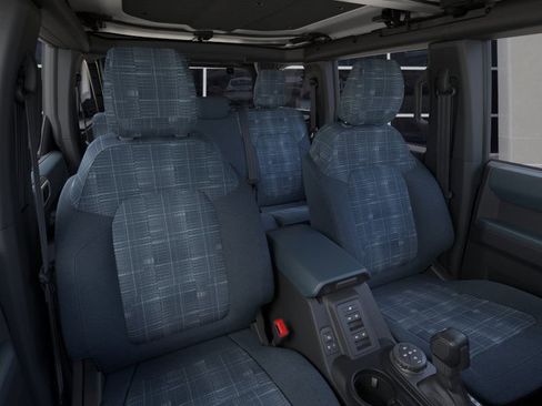 New 2025 Ford Bronco Heritage Edition image 10