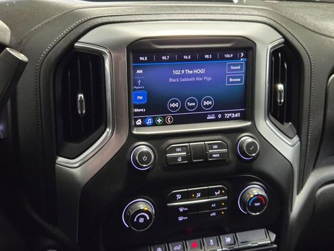 Used 2020 Chevrolet Silverado 1500 RST image 3