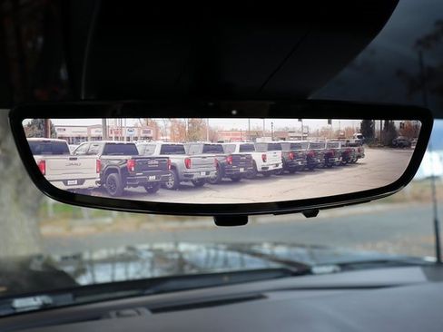 Used 2024 GMC Sierra 2500 Denali w/ Denali Reserve Package image 29