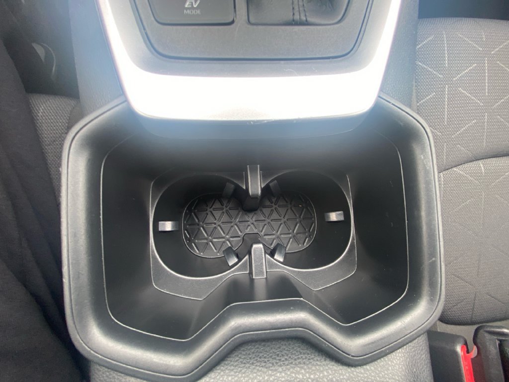 Used 2024 Toyota RAV4 XLE AWD/4WD image 24
