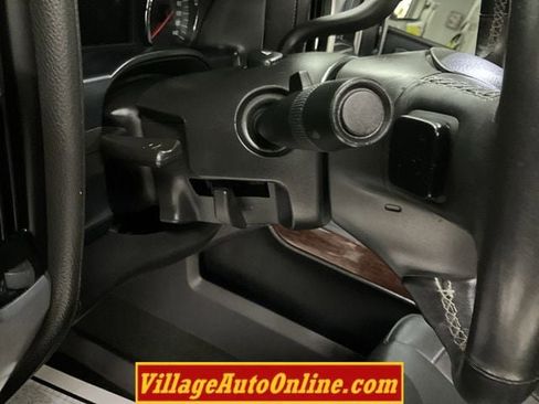 Used 2017 GMC Sierra 1500 SLT w/ SLT Premium Package image 20