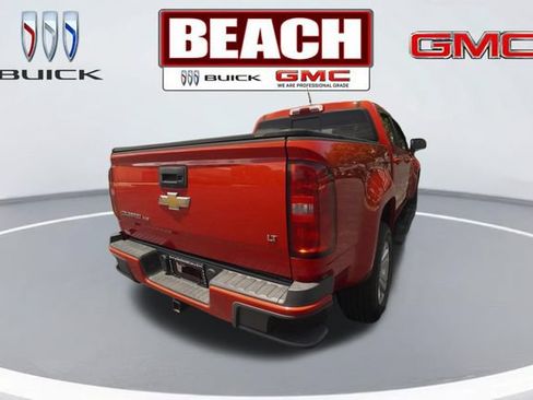 Used 2019 Chevrolet Colorado LT w/ LT Convenience Package RWD image 3