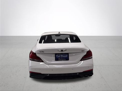 Used 2020 Genesis G70 2.0T w/ Elite Package RWD image 12
