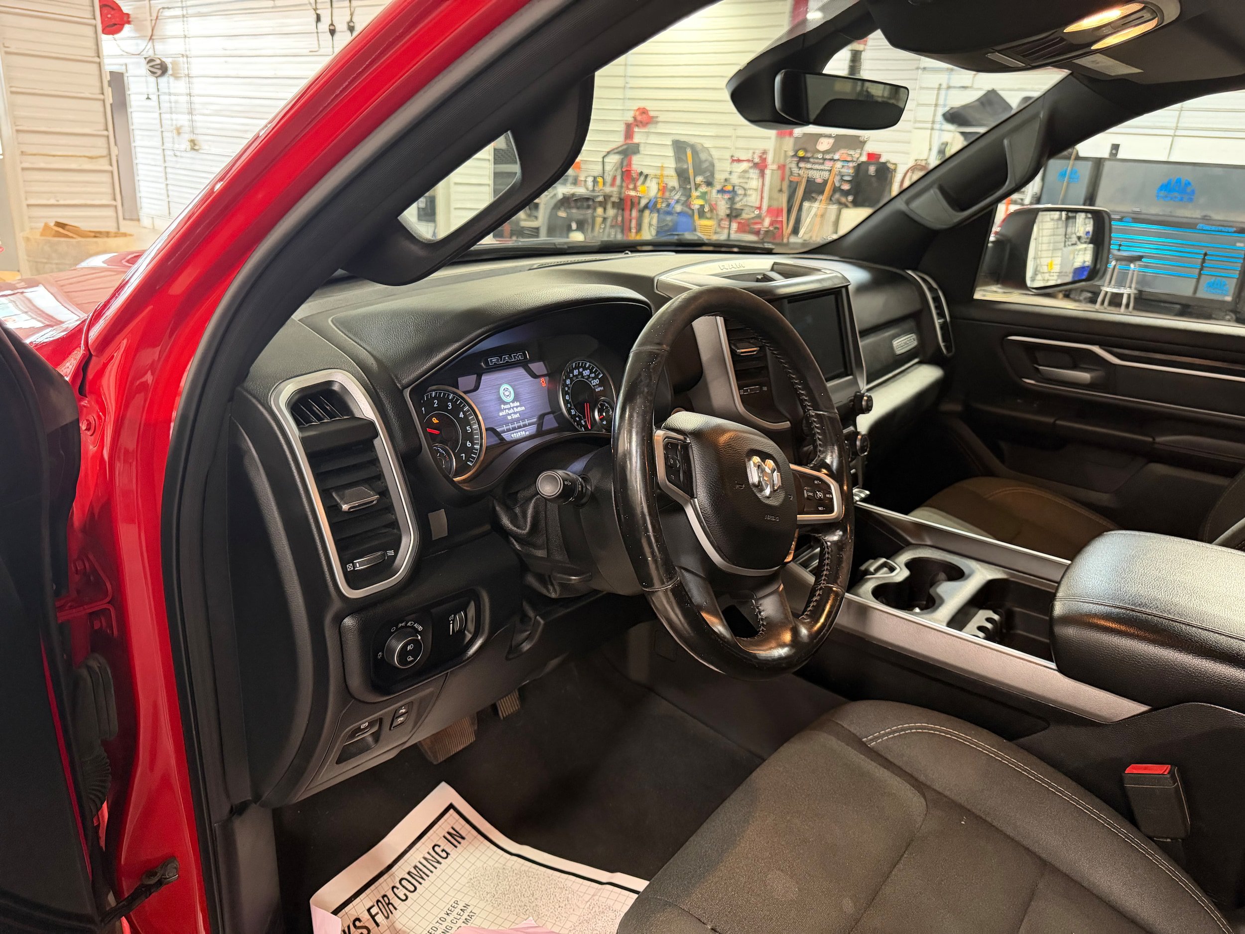 Used 2020 RAM 1500 Big Horn AWD/4WD image 35