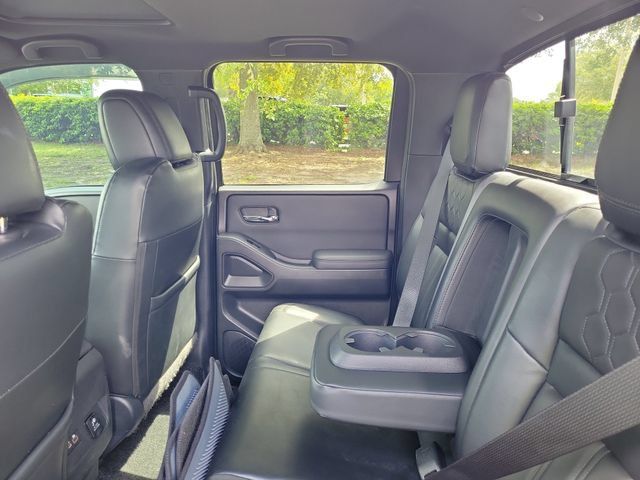Used 2022 Nissan Frontier PRO-4X w/ Pro-4X Premium Package AWD/4WD image 12