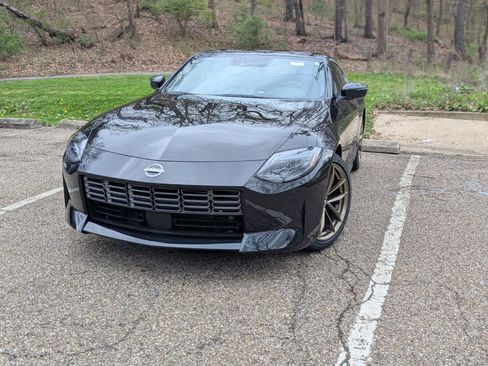 New 2026 Nissan Z Performance image 9