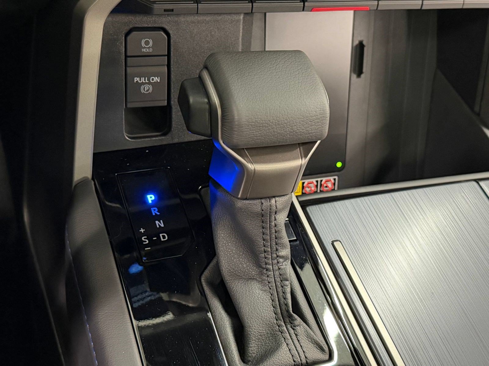 New 2026 Toyota Tundra Platinum AWD/4WD image 16