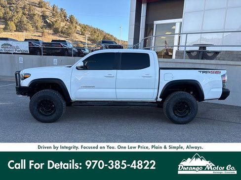 Used 2023 Toyota Tacoma TRD Off-Road image 3