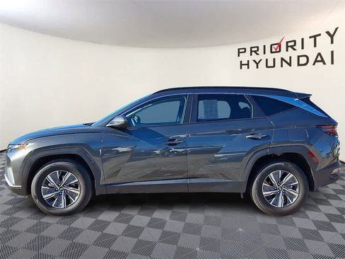 Used 2024 Hyundai Tucson Blue image 7
