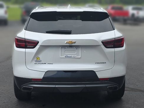 Used 2023 Chevrolet Blazer Premier AWD/4WD image 6