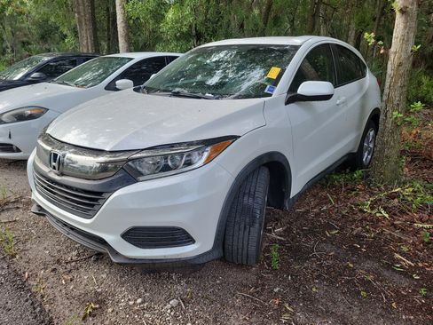 Used 2019 Honda HR-V LX image 3