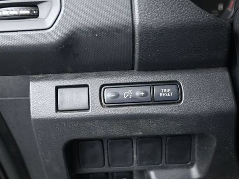 Used 2024 Nissan Frontier S AWD/4WD image 10