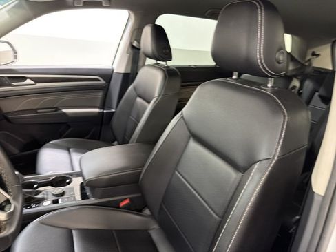 Used 2023 Volkswagen Atlas SE AWD/4WD image 5
