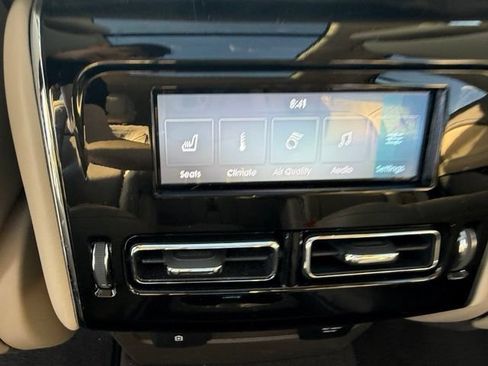 Used 2021 Lincoln Aviator Reserve w/ Equipment Group 201A AWD/4WD image 17