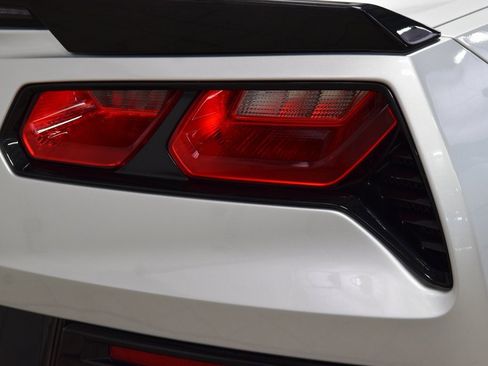 Used 2016 Chevrolet Corvette Stingray Coupe w/ 2LT Preferred Equipment Group image 21