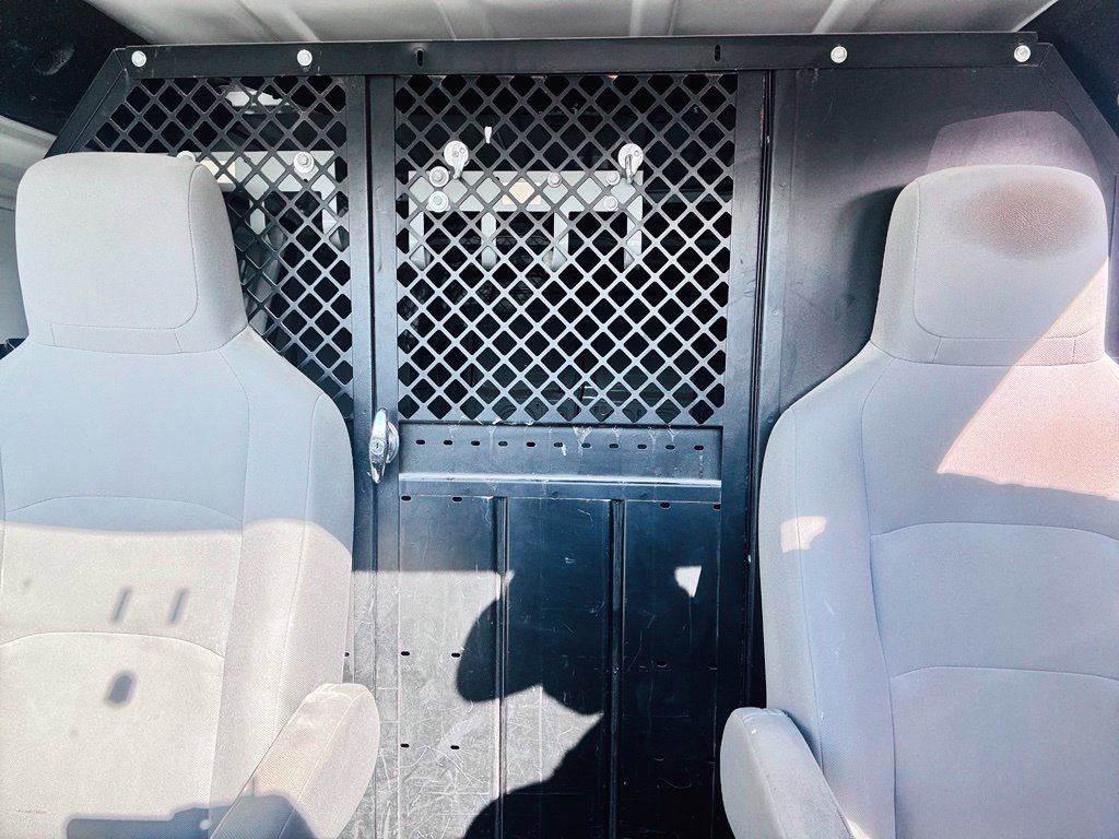 Used 2014 Ford E-250 and Econoline 250 Extended w/ Commercial Cargo Van Package RWD image 15