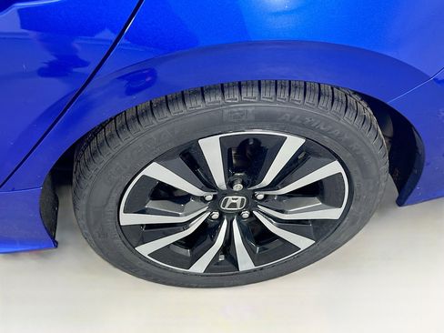 Used 2023 Honda Civic EX image 30