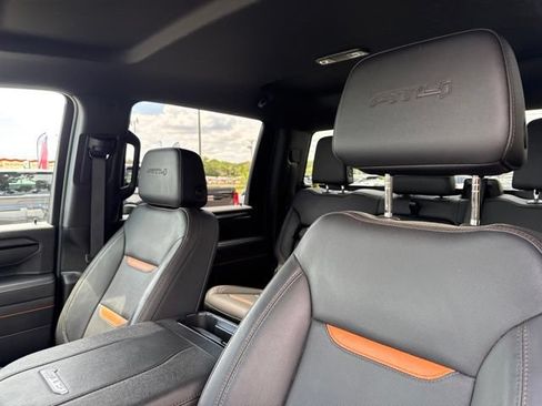 Used 2025 GMC Sierra 2500 AT4 AWD/4WD image 28