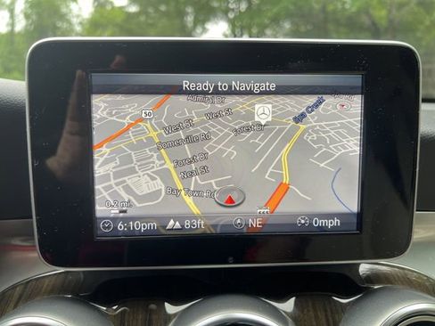 Used 2019 Mercedes-Benz GLC 300 4MATIC image 22