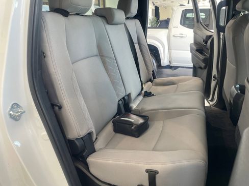 Certified 2024 Toyota Tacoma SR5 image 18