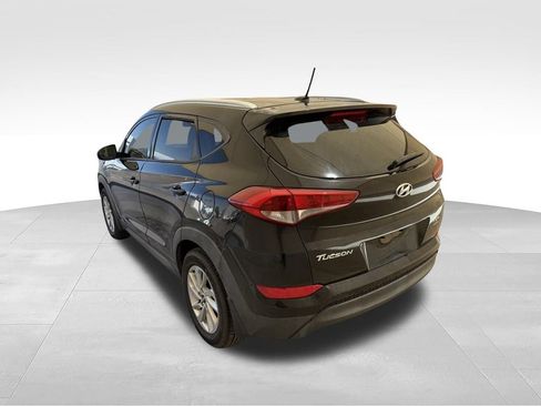 Used 2016 Hyundai Tucson SE w/ Option Group 02 FWD image 7