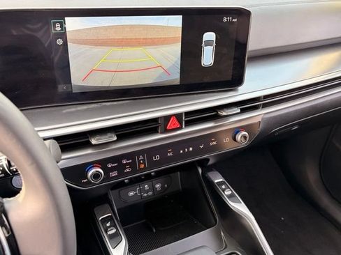 Used 2025 Kia Sorento EX w/ Panoramic Sunroof Package FWD image 16