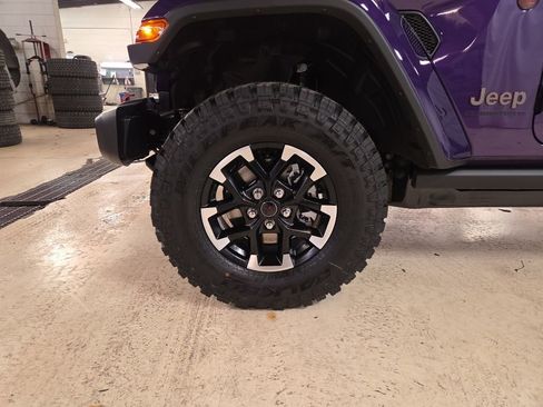 New 2026 Jeep Gladiator Rubicon image 26