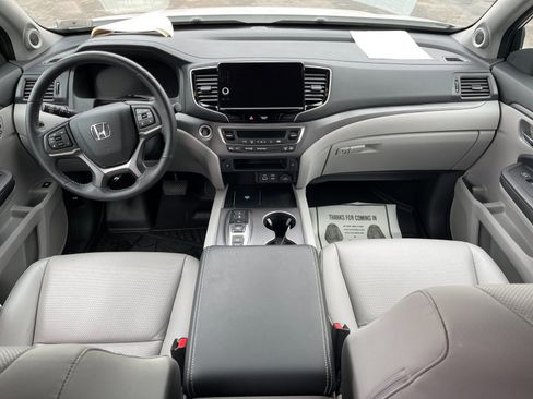 Used 2025 Honda Ridgeline RTL image 15