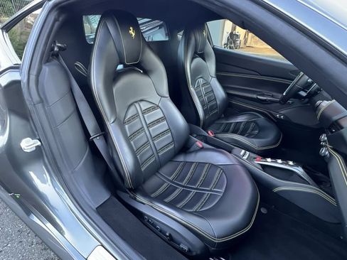 Certified 2019 Ferrari 488 GTB RWD image 23