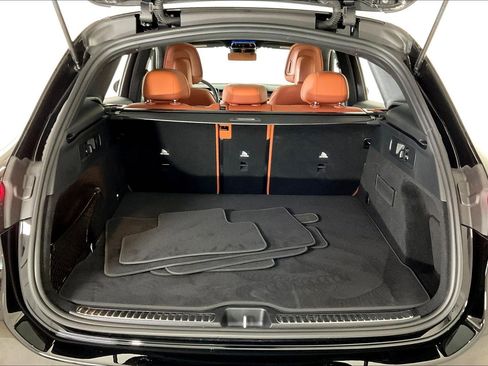 Certified 2026 Mercedes-Benz GLC 300 4MATIC image 40