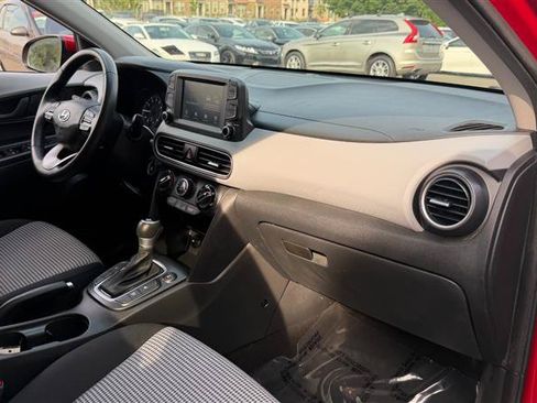 Used 2021 Hyundai Kona SEL AWD/4WD image 15