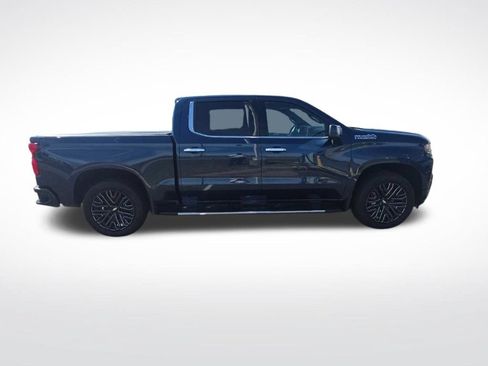 Used 2022 Chevrolet Silverado 1500 High Country AWD/4WD image 2