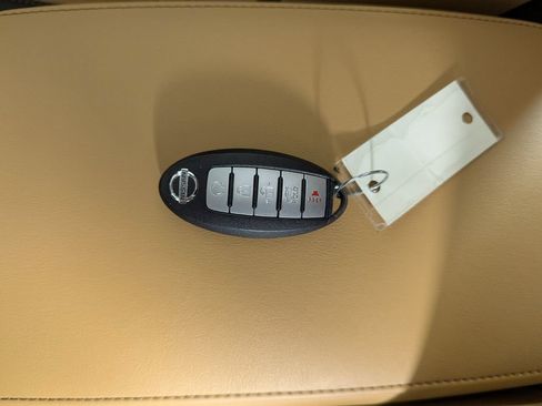 Used 2021 Nissan Sentra SV w/ SV Premium Package FWD image 26