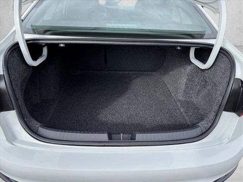 Used 2024 Volkswagen Jetta S image 8