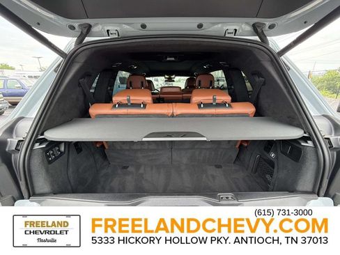 Used 2023 BMW X7 M60i w/ Executive Package AWD/4WD image 15