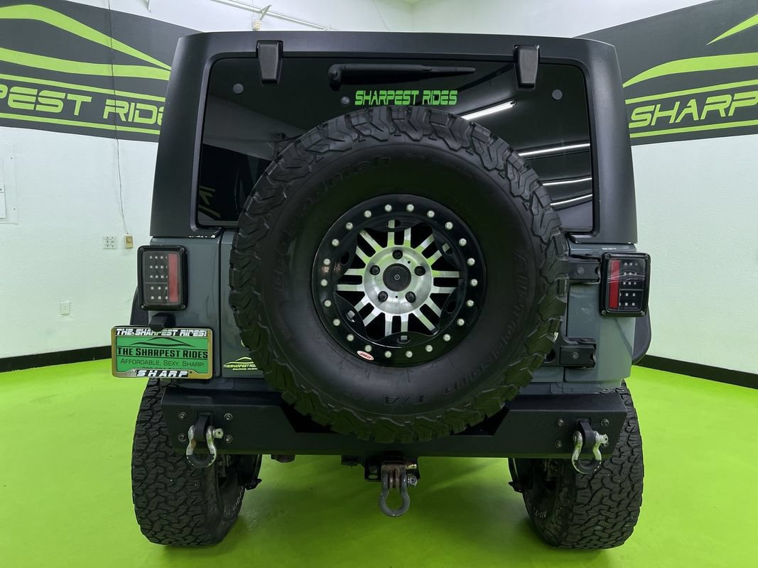 Used 2015 Jeep Wrangler Unlimited Sport w/ Quick Order Package 24S AWD/4WD image 8