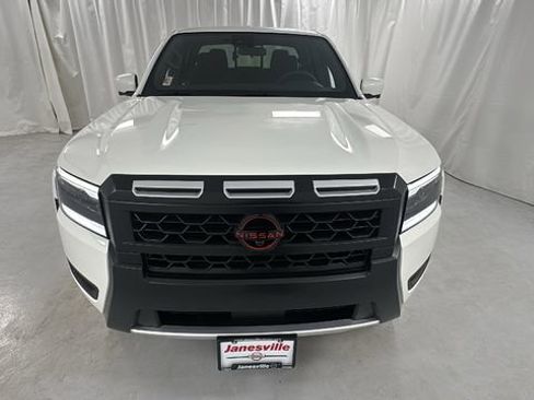 New 2026 Nissan Frontier PRO-4X w/ Pro-4x Convenience Package image 8