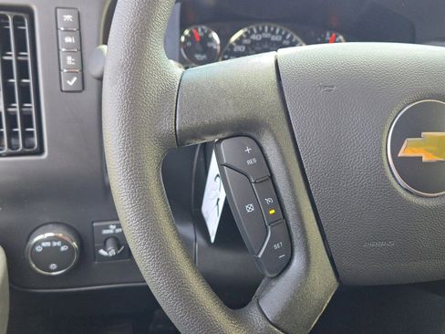 New 2026 Chevrolet Express 2500 Extended w/ Enhanced Convenience Package RWD image 24
