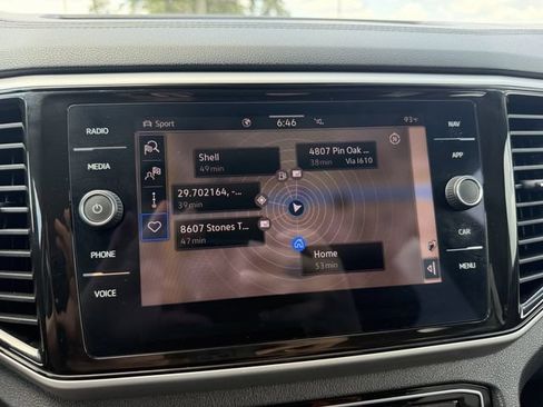 Used 2023 Volkswagen Atlas SEL Premium AWD/4WD image 19