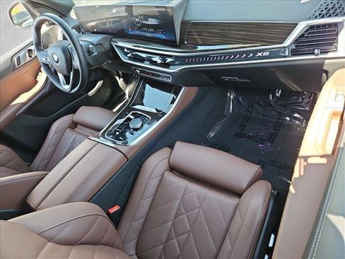 Certified 2024 BMW X5 xDrive40i w/ Premium Package AWD/4WD image 22