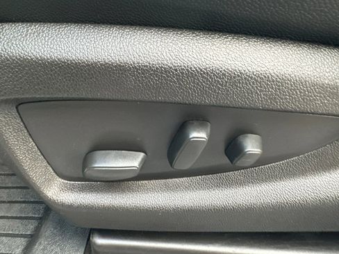 Used 2018 GMC Sierra 3500 SLT w/ Duramax Plus Package image 12