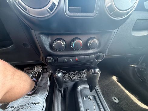 Used 2014 Jeep Wrangler Sport w/ Trailer Tow Group AWD/4WD image 37