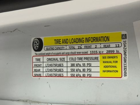 Used 2019 Chevrolet Express 3500 LS RWD image 44