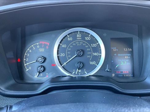 Used 2021 Toyota Corolla LE image 25